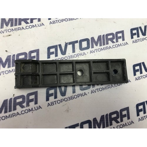 Кронштейн заднього бампера Kia Ceed Pro 2006-2012 866851H210